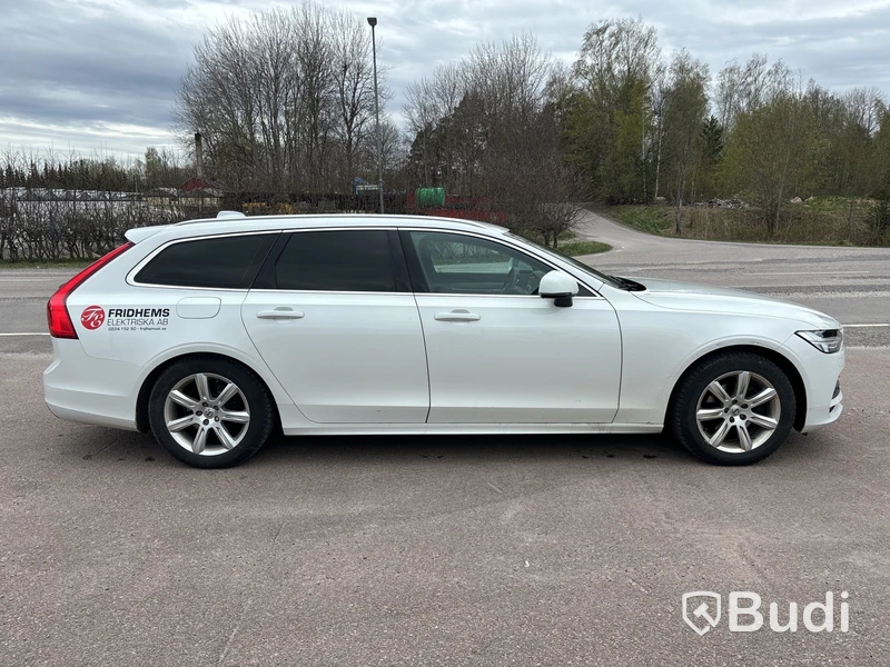 Volvo V90 D4 AWD | 14144 mil | 2020