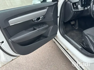 Volvo V90 D4 AWD | 14144 mil | 2020