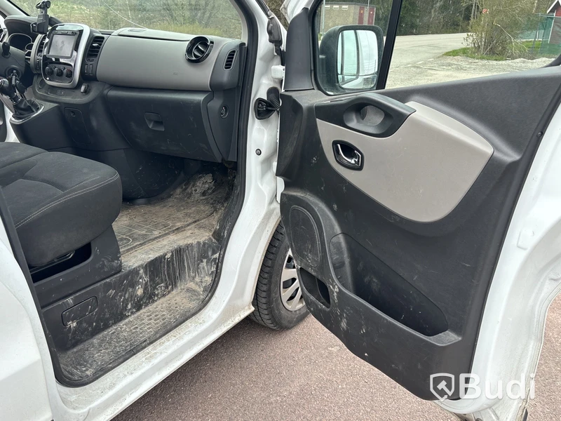 Skåpbil Renault Trafic 2.9t 1.6 dCi | 4587 mil | 2019