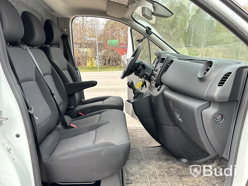 Skåpbil Renault Trafic 3.0t 2.0 dCi | 6238 mil | 2020