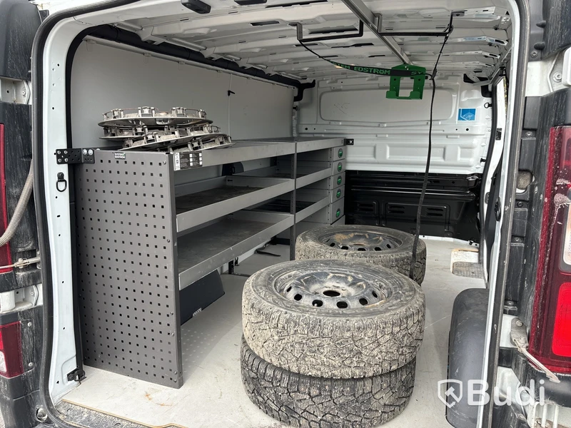 Skåpbil Renault Trafic 3.0t 2.0 dCi | 6238 mil | 2020