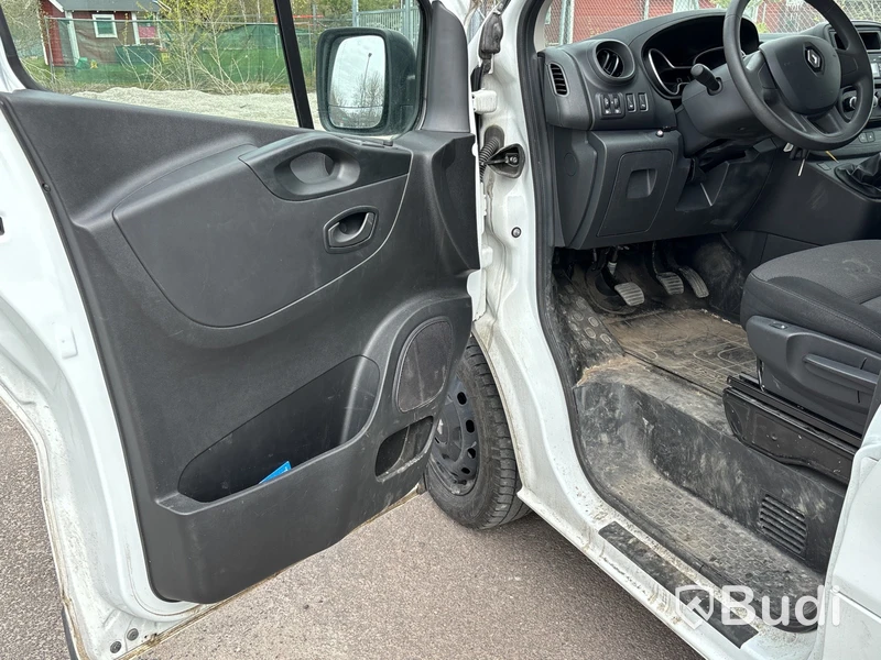 Skåpbil Renault Trafic 3.0t 2.0 dCi | 6238 mil | 2020