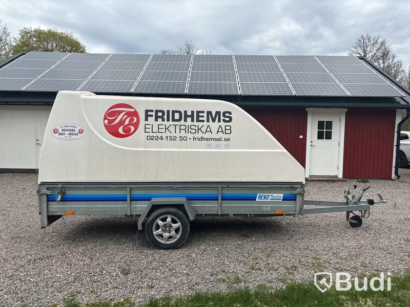 Bromsat kåpsläp Reko Trailer FF 4903 | 2016