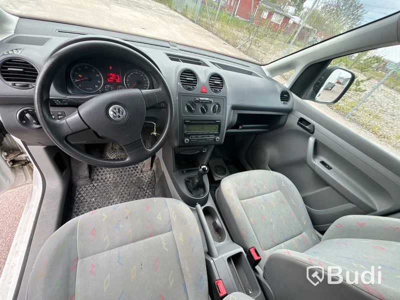 Skåpbil Volkswagen Caddy Maxi 2.0 EcoFuel | 15217 mil | 2010