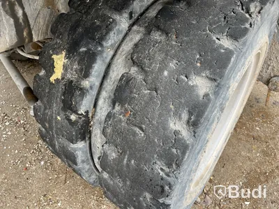 Materialhanterare med Grip Fuchs MHL 320 -2015  | Höj- och sänkbar hytt