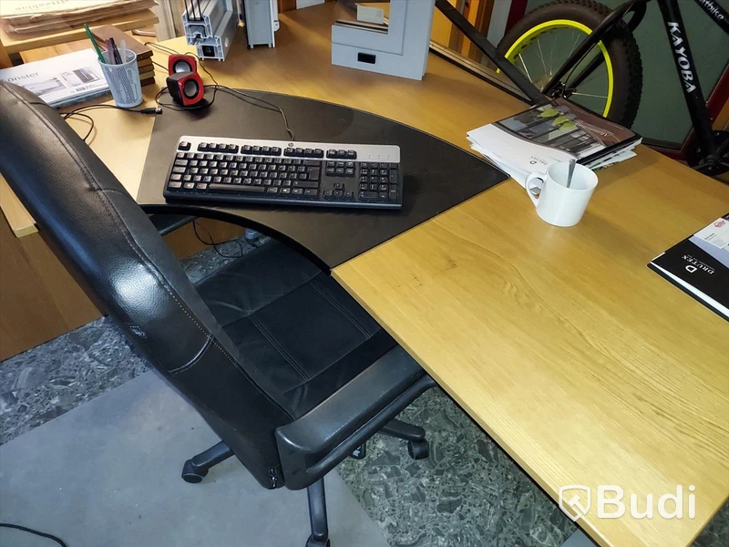 Kontor, lapstop/ bärbar dator, skrivare mm