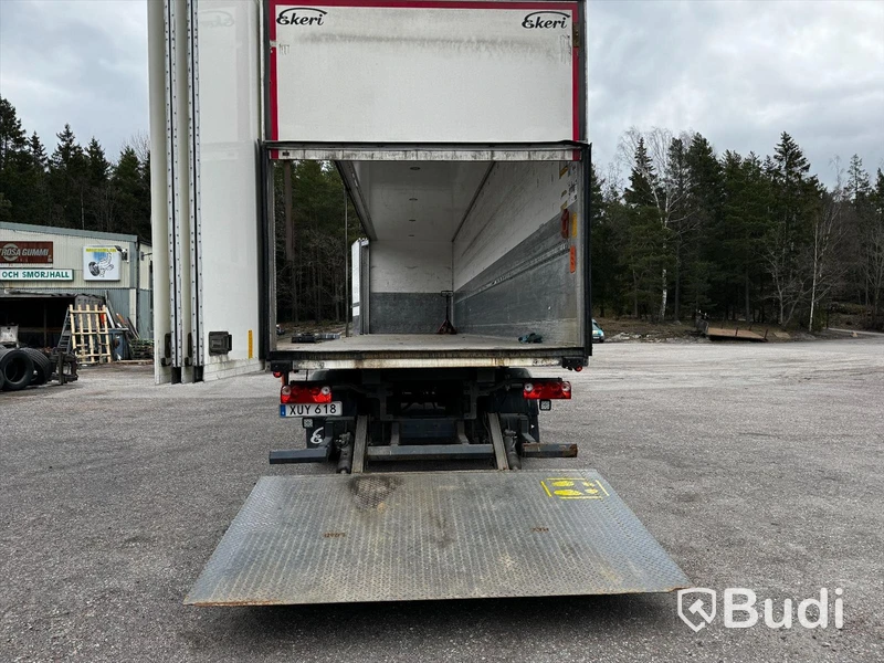 Dragbil med Citytrailer Mercedes-Benz Actros 4x2 -2020 | 12.8 | Powershift | Ekeri C2-d -2015