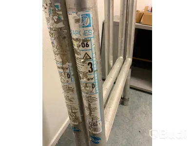 Ställningsdetaljer ZARGES. Endast dessa 3 st detaljer finns