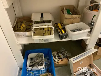 BYGGMATERIAL MONTAGEDETALJER, täckglaset, ventilationsdetaljer Verktyg, taktätning