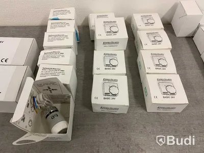 Golvvärme detaljer LK och Energijägarna Styrenheter, ställdon, termostater, transformatorer