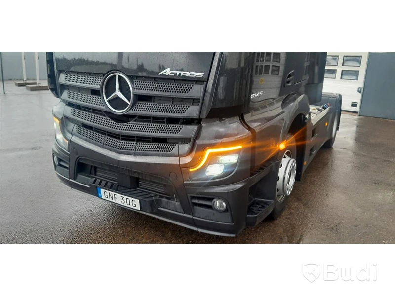 Dragbil Mercedes-Benz Actros -2023
