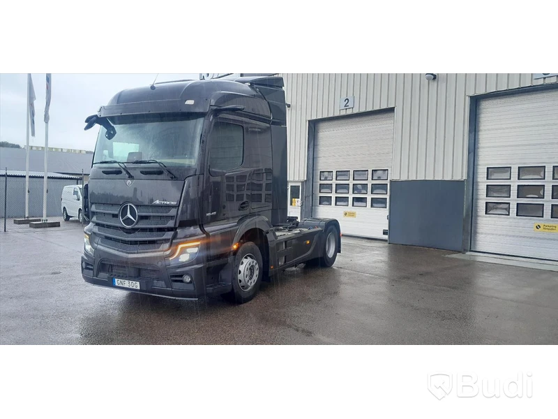 Dragbil Mercedes-Benz Actros -2023