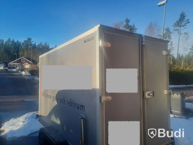 Skåpsläp Westbay Agados VZ 31 -2022 (2700kg totalvikt)