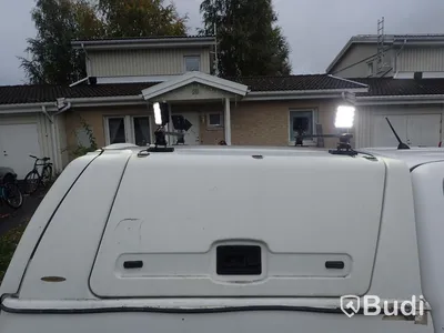 Toyota Hilux PickUp med kåpa | 4x4 | 2012