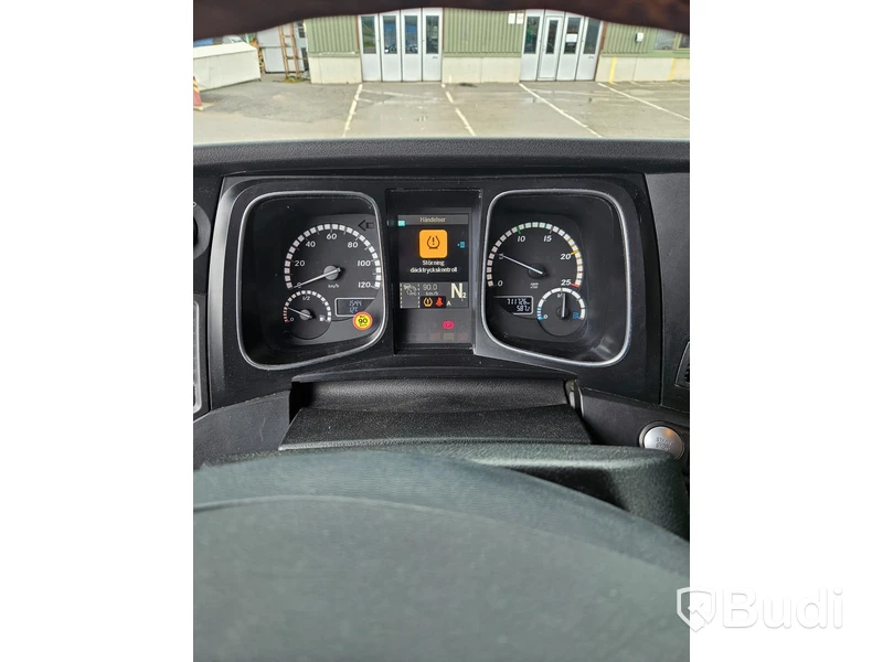 Lastbil MERCEDES-BENZ 963-0-C - 2015 | Öppningsbar sida