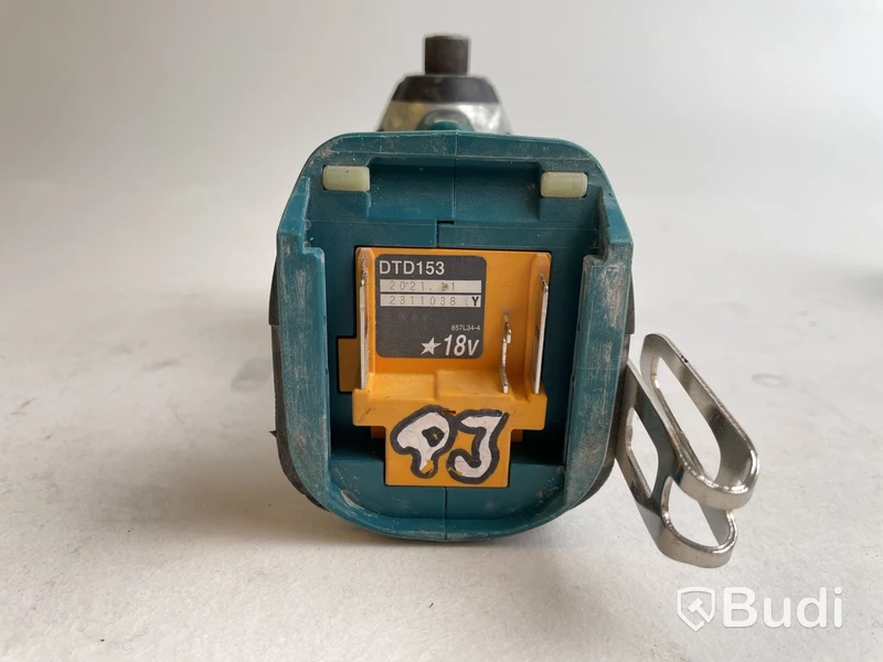 Multiverktyg Makita DTM52Z och Slagskruvdragare Makita DTD153Z