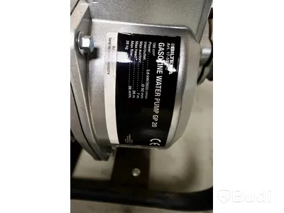 Bensindriven vattenpump