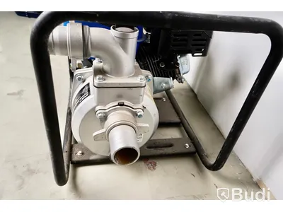 Bensindriven vattenpump
