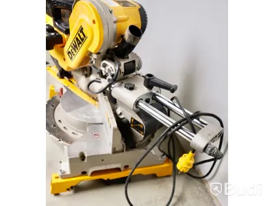 Kap- och gersåg DeWALT
