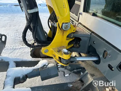 Grävmaskin Wacker Neuson ET-35 med tiltrotator och skopor.