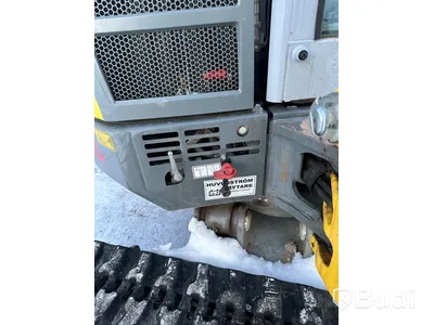 Grävmaskin Wacker Neuson ET-35 med tiltrotator och skopor.