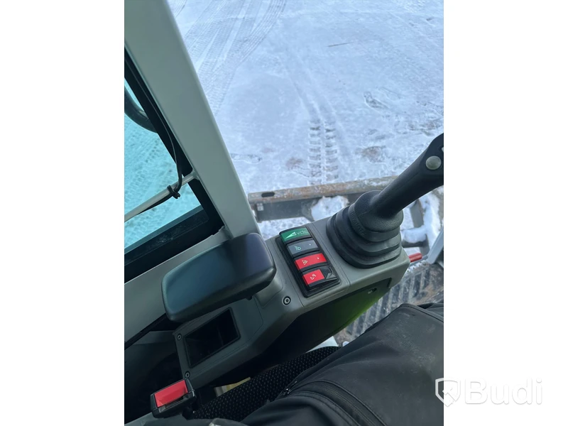 Grävmaskin Wacker Neuson ET-35 med tiltrotator och skopor.