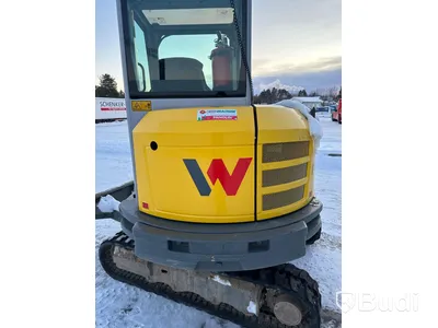 Grävmaskin Wacker Neuson ET-35 med tiltrotator och skopor.