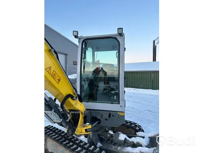 Grävmaskin Wacker Neuson ET-35 med tiltrotator och skopor.