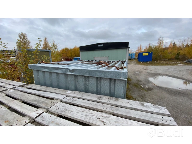 Container ca. 210x210cm