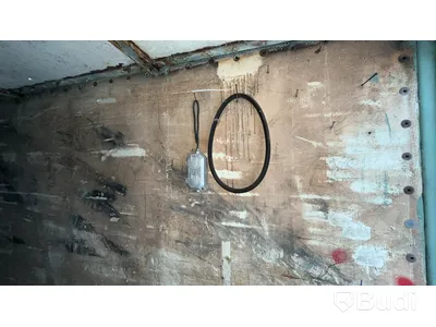 Container 20-fot med innehåll.