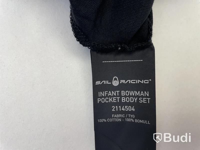 Paket med barnkläder av märket Sail Racing, stl. 6-12 mån