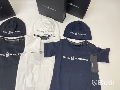 Paket med barnkläder av märket Sail Racing, stl. 6-12 mån