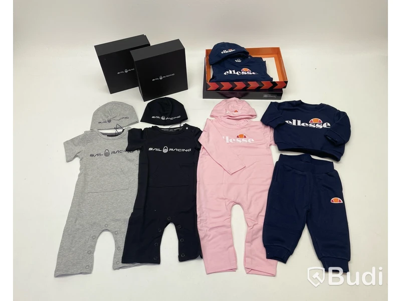 Paket med barnkläder Sail Racing och Ellesse, stl. 0-6 mån