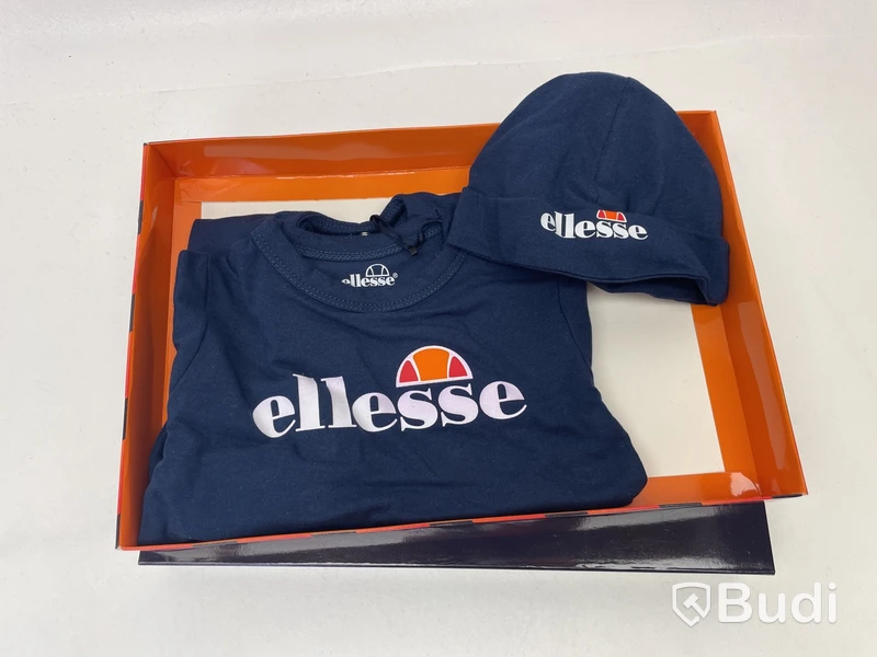 Paket med barnkläder Sail Racing och Ellesse, stl. 0-6 mån