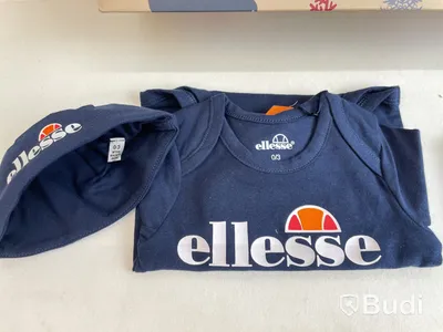Paket med barnkläder Ellesse, olika storlekar