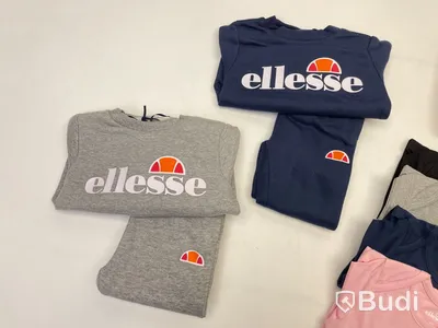 Paket med barnkläder av Ellesse, 6-9 mån