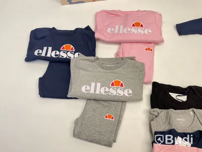 Paket med barnkläder av Ellesse, 9-12 mån