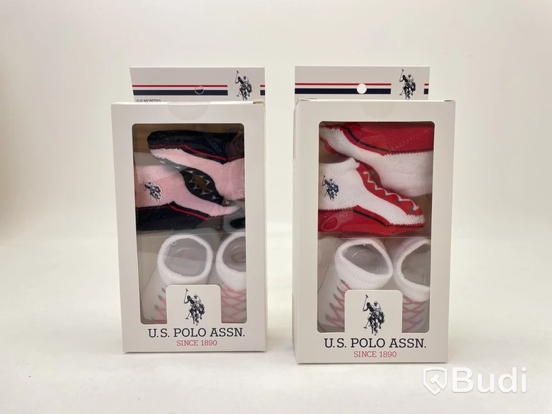 Paket med barnkläder av Ellesse, Polo och Lyle&Scott, 0-3 mån