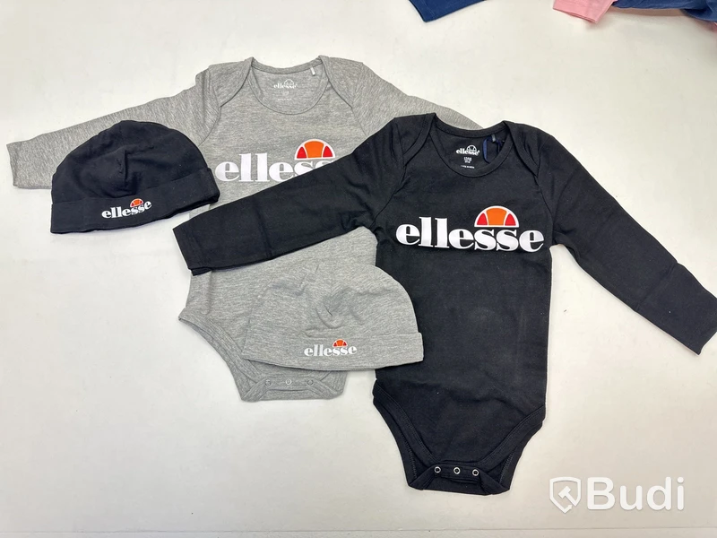 Paket med barnkläder av Ellesse, 18-24 mån