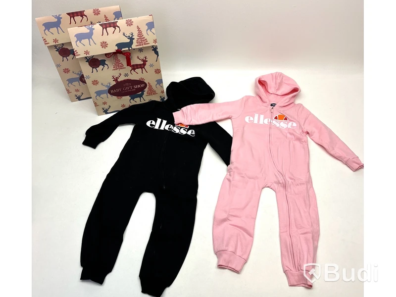 2 st. Onepiece med luva av Ellesse, 3-4 år