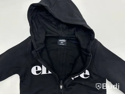 2 st. Onepiece med luva av Ellesse, 3-4 år