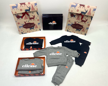 (NY) 4 st. Mjukisset av Ellesse, 6-9 mån