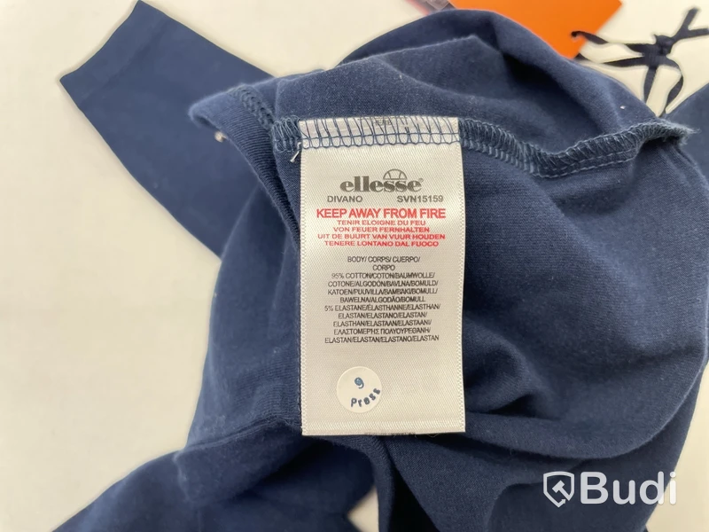 Paket med barnkläder av Ellesse, 3-6 mån