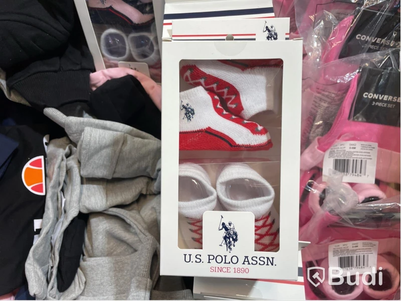 Parti med barnkläder, Converse, Polo, Esselle, Sail Racing, 0-6 år