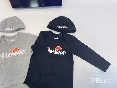 Parti med body och mössa, 23 st, Ellesse, stl. 3-6 mån
