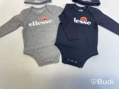 Parti med body och mössa, 23 st, Ellesse, stl. 3-6 mån