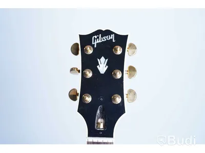 Akustisk Gitarr - Gibson SJ-200 Standard Antique Natural inkl. hardcase.