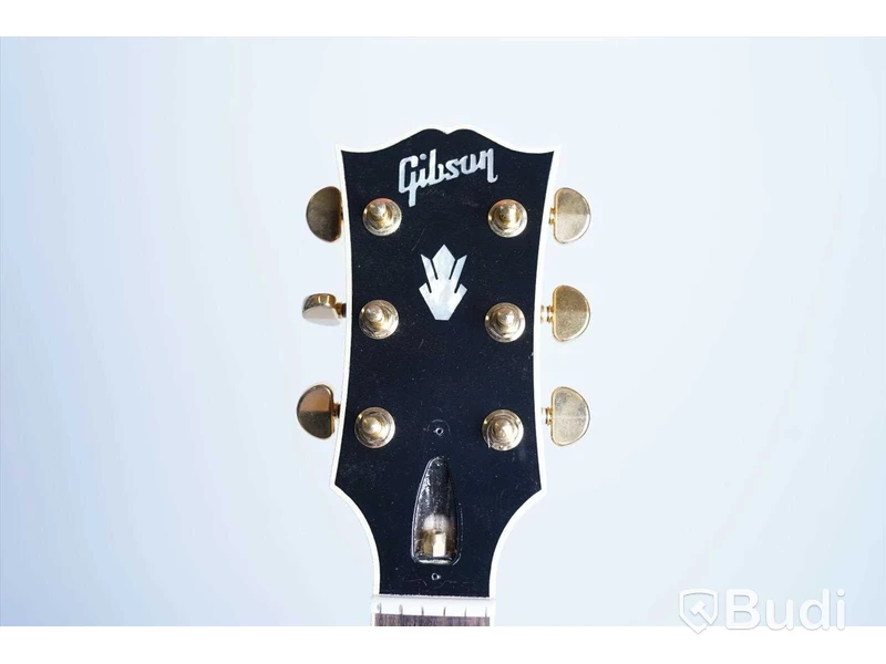 Akustisk Gitarr - Gibson SJ-200 Standard Antique Natural inkl. hardcase.