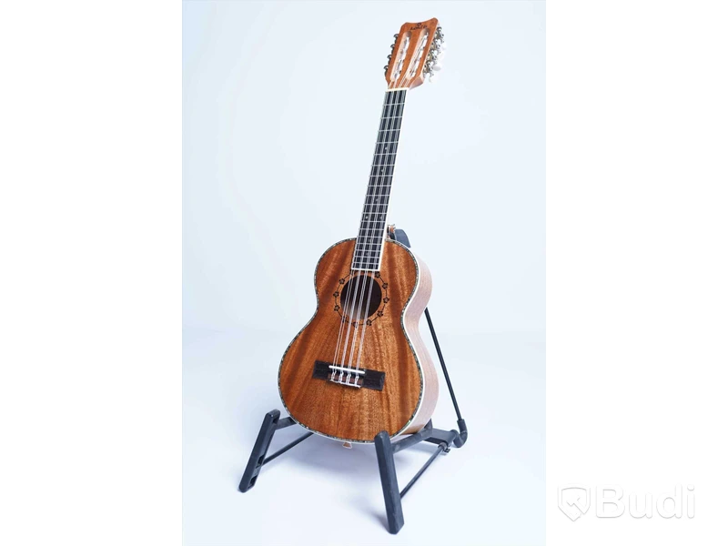 Ukulele - Koki'o U-SMHLMH-T8 Solid Top Mahogany 8-string Tenor, inkl. hard case. Ny.