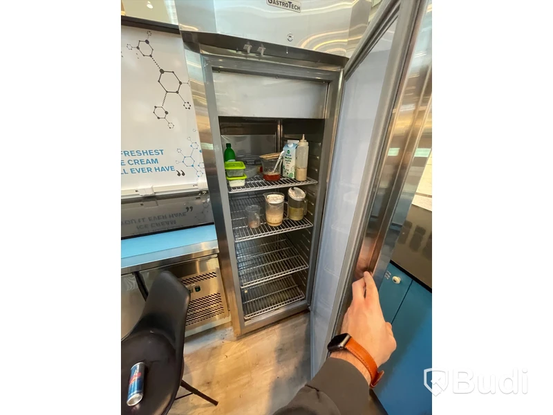Industrikyl Fullhöjd GastroTech, 207cm hög, 70cm bred, 84cm djup